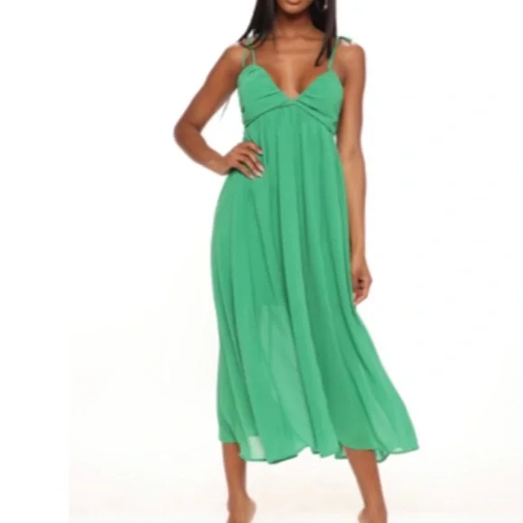 Fashion Nova | Dresses | Goddess Green Flowy Dress | Poshmark